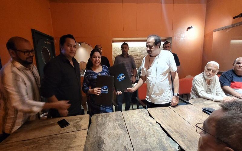 ১৭ সেপ্টেম্বর, ২০২২ ধানমন্ডি সোসাইটি এবং ক্যাফে সয়-সেভেন এর মধ্যে একটি চুক্তি সম্পাদন করা হয়।